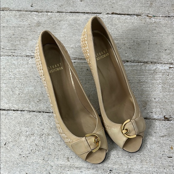 Sold Stuart Weitzman Neutral Woven Classic Heel - Picture 2 of 6